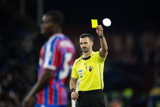 Tyrick Mitchell of Crystal Palace is shown a yellow card by Andy Madley referee Crystal Palace v Aston Villa, Premier League, Football, Selhurst Park, London, UK - 07 Jan 2026London Selhurst Park United Kingdom EDITORIAL USE ONLY No use with unauthorised audio, video, data, fixture lists, club league logos or live services. Online in-match use limited to 120 images, no video emulation. No use in betting, games or single club league player publications. Copyright: xIanxTuttle Shutterstockx 16232862ba