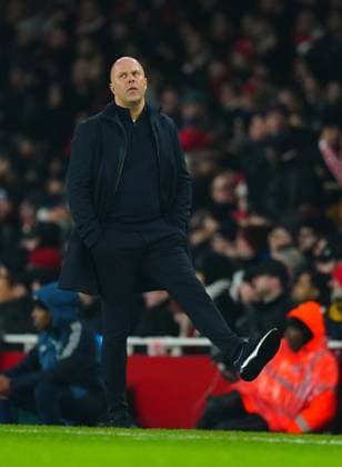 Liverpool manager Arne Slot reacts Arsenal v Liverpool, Premier League, Football, Emirates Stadium, London, UK - 08 Jan 2026London Emirates Stadium United Kingdom EDITORIAL USE ONLY No use with unauthorised audio, video, data, fixture lists, club league logos or live services. Online in-match use limited to 120 images, no video emulation. No use in betting, games or single club league player publications. Copyright: xJavierxGarcia Shutterstockx 16232941u