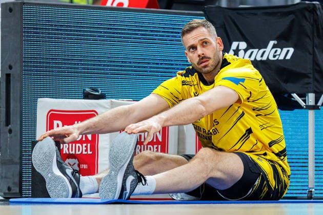 Jonas Wohlfarth-Bottermann (MHP Riesen Ludwigsburg, 18), Einzelbild, Einzelfoto, Portrait, Portraet, Aufwaermen, warm up, vor Spielbeginn, BMA365 Bamberg Baskets vs. MHP Riesen Ludwigsburg, Basketball, easyCredit BBL, 15. Spieltag, 09.01.2026 BMA365 Bamberg Baskets vs. MHP Riesen Ludwigsburg, Basketball, easyCredit BBL, 15. Spieltag, 09.01.2026 Bamberg Copyright: xEibner-Pressefoto G.xSantemizx EP_EER