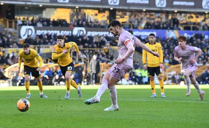 John Marquis of Shrewsbury Town scores a penalty 1-2 Wolverhampton Wanderers v Shrewsbury Town, Emirates FA Cup, Third Round, Football, Molineux, Wolverhampton, UK - 10 Jan 2026Wolverhampton Molineux United Kingdom EDITORIAL USE ONLY No use with unauthorised audio, video, data, fixture lists, club league logos or live services. Online in-match use limited to 120 images, no video emulation. No use in betting, games or single club league player publications. Copyright: xAlanxWalter Shutterstockx 16246186j