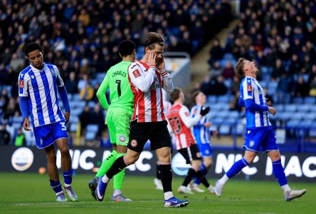 Mathias Jensen of Brentford reacts after a missed opportunity Sheffield Wednesday v Brentford, Emirates FA Cup, Third Round, Football, Hillsborough, Sheffield, UK - 10 Jan 2026Sheffield Hillsborough United Kingdom EDITORIAL USE ONLY No use with unauthorised audio, video, data, fixture lists, club league logos or live services. Online in-match use limited to 120 images, no video emulation. No use in betting, games or single club league player publications. Copyright: xGeorgexTewkesbury Shutterstockx 16246263bl