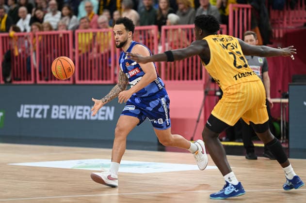 Marcus Graves (Phoenix Hagen, 00) GER, Tigers Tuebingen vs. Phoenix Hagen, Basketball, Herren, Pro A, 2. Barmer Basketball Bundesliga, Saison 2025 2026, 10.01.2026 GER, Tigers Tuebingen vs. Phoenix Hagen, Basketball, Herren, Pro A, 2. Barmer Basketball Bundesliga, Saison 2025 2026, 10.01.2026 Tuebingen Copyright: xEibner-Pressefoto NicolasxWoernx EP_NWN