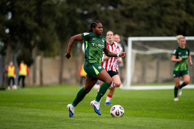Lineth Beerensteyn (VfL Wolfsburg, 09) am Ball, MLT, VfL Wolfsburg vs PSV Eindhoven, Fussball Frauen Testspiel, Trainingslager, Saison 2025 2026, 11.01.2026 MLT, VfL Wolfsburg vs PSV Eindhoven, Fussball Frauen Testspiel, Trainingslager, Saison 2025 2026, 11.01.2026 Attard Copyright: xEibner-Pressefoto Memmlerx EP_MMR