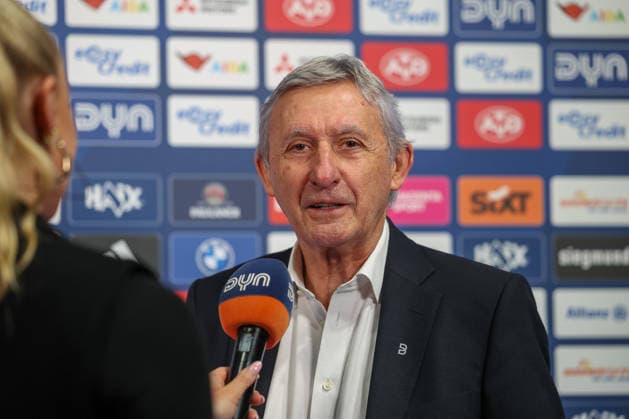 Svetislav Pesic (FC Bayern Basketball, Chef-Trainer) beim Interview vor dem Spiel, GER, FC Bayern Basketball vs. Telekom Baskets Bonn, Basketball, easycredit Basketball Bundesliga, 15. Spieltag, Saison 2025 2026, 11.01.2026, GER, FC Bayern Basketball vs. Telekom Baskets Bonn, Basketball, easycredit Basketball Bundesliga, 15. Spieltag, Saison 2025 2026, 11.01.2026 Muenchen Copyright: xEibner-Pressefoto JennixMaulx EP_JML