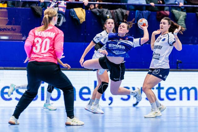 v.l. Rinka Duijndam (Chambray Touraine Handball, 30), Constance Mauny (Chambray Touraine Handball, 02), Diana Magnusdottir (HSG Blomberg-Lippe, 07), Lucie Modenel (Chambray Touraine Handball, 10) GER, HSG Blomberg-Lippe (GER) vs. Chambray Touraine Handball (FRA), Handball, EHF European League Women, Gruppenphase, 11.01.2026 GER, HSG Blomberg-Lippe (GER) vs. Chambray Touraine Handball (FRA), Handball, EHF European League Women, Gruppenphase, 11.01.2026 Lemgo Copyright: xEibner-Pressefoto JanxRollingerx EP_JSK