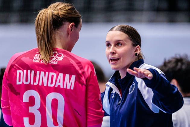 v.l. Rinka Duijndam (Chambray Touraine Handball, 30), Emma Perche (Chambray Touraine Handball, 70) GER, HSG Blomberg-Lippe (GER) vs. Chambray Touraine Handball (FRA), Handball, EHF European League Women, Gruppenphase, 11.01.2026 GER, HSG Blomberg-Lippe (GER) vs. Chambray Touraine Handball (FRA), Handball, EHF European League Women, Gruppenphase, 11.01.2026 Lemgo Copyright: xEibner-Pressefoto JanxRollingerx EP_JSK