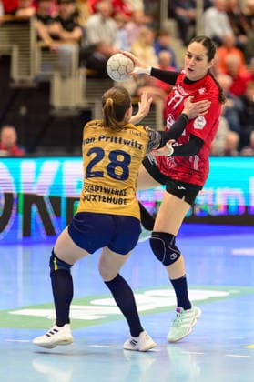 Kelly, de Abreu Rosa (Thueringer HC, 77) Neuzugang beim Thueringer HC, Teresa, von Prittwitz (Buxtehuder SV, 28) GER, Thueringer HC gegen Buxtehuder SV, 1. Handballbundesliga Frauen, Handball, 13.Spieltag, Saison 2025 2026, 14.01.2026 GER, Thueringer HC gegen Buxtehuder SV, 1. Handballbundesliga Frauen, Handball, 13.Spieltag, Saison 2025 2026, 14.01.2026 Bad Langensalza Copyright: xEibner-Pressefoto MartinxHerbstx EP_MHT
