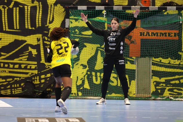 Deborah Lassource (Borussia Dortmund), Barbara Viktoria Gyori (BSV Sachsen Zwickau) GER, Borussia Dortmund gegen BSV Sachsen Zwickau, Handball, HBF, Spielzeit 2025 2026, 14.01.2026 GER, Borussia Dortmund gegen BSV Sachsen Zwickau, Handball, HBF, Spielzeit 2025 2026, 14.01.2026 Dortmund Copyright: xEibner-Pressefoto FrankxZeisingx EP_FZG