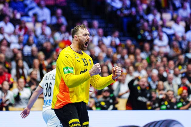 Jubel nach Parade Andreas Wolff (Deutschland, 33) DEN, Deutschland vs. Oesterreich, Handball, EHF Europameisterschaft 2026, Gruppe A, Spieltag 1, 15.01.2026 DEN, Deutschland vs. Oesterreich, Handball, EHF Europameisterschaft 2026, Gruppe A, Spieltag 1, 15.01.2026 Herning Copyright: xEibner-Pressefoto MarcelxvonxFehrnx EP_MFN