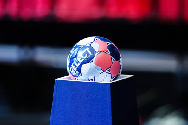 Select Spielball, Themenfoto, Themenbild, Symbolfoto, Symbolbild, Stockfoto DEN, Portugal vs. Rumaenien, Handball, EHF Europameisterschaft 2026, Gruppe B, Spieltag 1, 16.01.2026 DEN, Portugal vs. Rumaenien, Handball, EHF Europameisterschaft 2026, Gruppe B, Spieltag 1, 16.01.2026 Herning Copyright: xEibner-Pressefoto MarcelxvonxFehrnx EP_MFN
