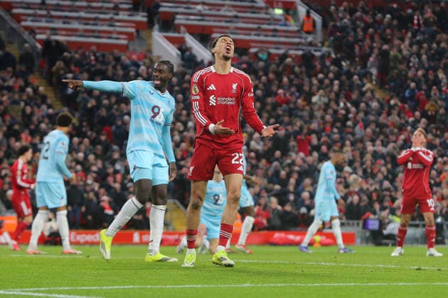 Hugo Ekitike of Liverpool dejected Liverpool v Burnley, Premier League, Football, Anfield, Liverpool, UK - 17 Jan 2026Liverpool Anfield United Kingdom EDITORIAL USE ONLY No use with unauthorised audio, video, data, fixture lists, club league logos or live services. Online in-match use limited to 120 images, no video emulation. No use in betting, games or single club league player publications. Copyright: xPhilxOldham Shutterstockx 16348122au