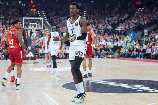Isaac Bonga (Partizan Mozzart Bet Belgrad, 17) gestikuliert, GER, FC Bayern Basketball vs. Partizan Mozzart Bet Belgrad, Basketball, Euroleague, 23. Spieltag, Saison 2025 2026, 20.01.2026, GER, FC Bayern Basketball vs. Partizan Mozzart Bet Belgrad, Basketball, Euroleague, 23. Spieltag, Saison 2025 2026, 20.01.2026 Muenchen Copyright: xEibner-Pressefoto JennixMaulx EP_JML
