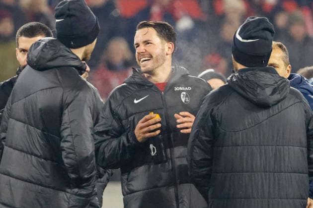Christian Günter, Gunter (SC Freiburg, 30) nach dem Spiel , Deutschland, Fussball, UEFA Europa League, 7. Spieltag, 2025 2026, SC Freiburg vs. Maccabi Tel Aviv, Europa-Park Stadion, Freiburg im Breisgau, 22.01.2026 Freiburg im Breisgau Europa-Park Stadion Deutschland Copyright: xGrantxHubbsx