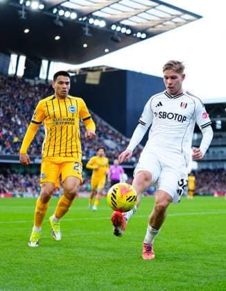 Emile Smith Rowe of Fulham holds off Diego Gomez of Brighton Fulham v Brighton and Hove Albion, Premier League, Football, Craven Cottage, London, UK - 24 Jan 2026London Craven Cottage United Kingdom EDITORIAL USE ONLY No use with unauthorised audio, video, data, fixture lists, club league logos or live services. Online in-match use limited to 120 images, no video emulation. No use in betting, games or single club league player publications. Copyright: xJavierxGarcia Shutterstockx 16425974as