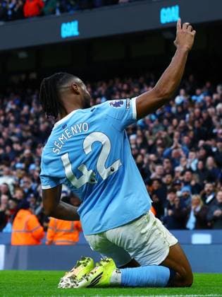 Antoine Semenyo of Manchester City celebrates scoring a goal to make it 2-0 Manchester City v Wolverhampton Wanderers, Premier League, Football, Etihad Stadium, Manchester, UK - 24 Jan 2026Manchester Etihad Stadium United Kingdom EDITORIAL USE ONLY No use with unauthorised audio, video, data, fixture lists, club league logos or live services. Online in-match use limited to 120 images, no video emulation. No use in betting, games or single club league player publications. Copyright: xMattxWest Shutterstockx 16425986y
