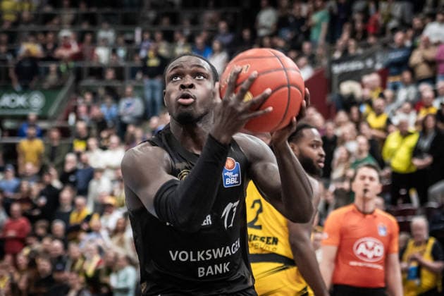 Barra Njie (Basketball Loewen Braunschweig, 13) GER, MHP Riesen Ludwigsburg - Basketball Loewen Braunschweig, easycredit BBL, Basketball, Bundesliga, 17. Spieltag, Spielzeit 2025 2026, 24.01.2026 GER, MHP Riesen Ludwigsburg - Basketball Loewen Braunschweig, easycredit BBL, Basketball, Bundesliga, 17. Spieltag, Spielzeit 2025 2026, 24.01.2026 Ludwigsburg Copyright: xSandyxDinkelackerx EP_SDR