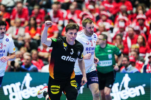 Torjubel Nils Lichtlein (Deutschland, 03) DEN, Deutschland vs. Norwegen, Handball, EHF Europameisterschaft 2026, Hauptrunde, Spieltag 2, 24.01.2026 DEN, Deutschland vs. Norwegen, Handball, EHF Europameisterschaft 2026, Hauptrunde, Spieltag 2, 24.01.2026 Herning Copyright: xEibner-Pressefoto MarcelxvonxFehrnx EP_MFN