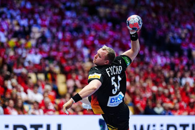 Wurf Tor Justus Fischer (Deutschland, 54) DEN, Deutschland vs. Norwegen, Handball, EHF Europameisterschaft 2026, Hauptrunde, Spieltag 2, 24.01.2026 DEN, Deutschland vs. Norwegen, Handball, EHF Europameisterschaft 2026, Hauptrunde, Spieltag 2, 24.01.2026 Herning Copyright: xEibner-Pressefoto MarcelxvonxFehrnx EP_MFN