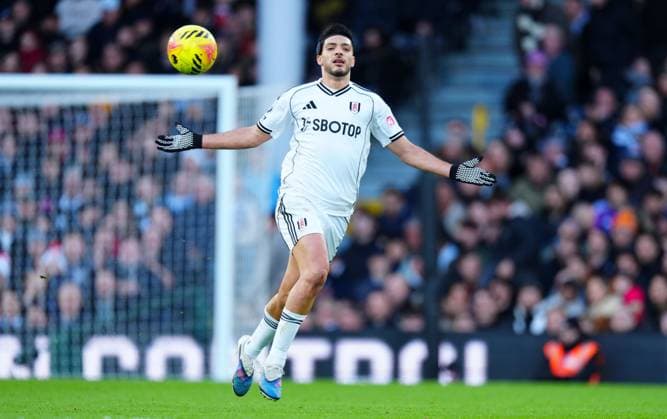 Raul Jimenez of Fulham Fulham v Brighton and Hove Albion, Premier League, Football, Craven Cottage, London, UK - 24 Jan 2026London Craven Cottage United Kingdom EDITORIAL USE ONLY No use with unauthorised audio, video, data, fixture lists, club league logos or live services. Online in-match use limited to 120 images, no video emulation. No use in betting, games or single club league player publications. Copyright: xJavierxGarcia Shutterstockx 16425974gl