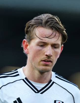 Sander Berge of Fulham Fulham v Brighton and Hove Albion, Premier League, Football, Craven Cottage, London, UK - 24 Jan 2026London Craven Cottage United Kingdom EDITORIAL USE ONLY No use with unauthorised audio, video, data, fixture lists, club league logos or live services. Online in-match use limited to 120 images, no video emulation. No use in betting, games or single club league player publications. Copyright: xJavierxGarcia Shutterstockx 16425974gj