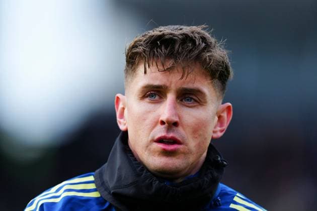 Tom Cairney of Fulham Fulham v Brighton and Hove Albion, Premier League, Football, Craven Cottage, London, UK - 24 Jan 2026London Craven Cottage United Kingdom EDITORIAL USE ONLY No use with unauthorised audio, video, data, fixture lists, club league logos or live services. Online in-match use limited to 120 images, no video emulation. No use in betting, games or single club league player publications. Copyright: xJavierxGarcia Shutterstockx 16425974hl