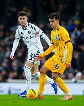 Tom Cairney of Fulham and Yasin Ayari of Brighton Fulham v Brighton and Hove Albion, Premier League, Football, Craven Cottage, London, UK - 24 Jan 2026London Craven Cottage United Kingdom EDITORIAL USE ONLY No use with unauthorised audio, video, data, fixture lists, club league logos or live services. Online in-match use limited to 120 images, no video emulation. No use in betting, games or single club league player publications. Copyright: xJavierxGarcia Shutterstockx 16425974ja