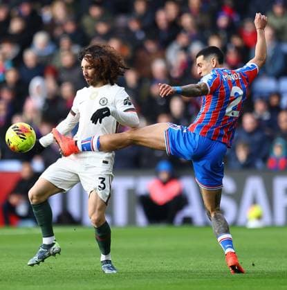 Daniel Munoz of Crystal Palace competes for the ball with Marc Cucurella of Chelsea Crystal Palace v Chelsea, Premier League, Football, Selhurst Park, London, UK - 25 Jan 2026London Selhurst Park United Kingdom EDITORIAL USE ONLY No use with unauthorised audio, video, data, fixture lists, club league logos or live services. Online in-match use limited to 120 images, no video emulation. No use in betting, games or single club league player publications. Copyright: xMichaelxZemanek Shutterstockx 16426076s