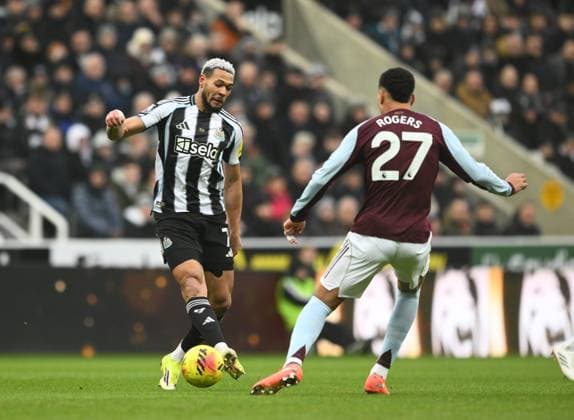Joelinton of Newcastle United in action Newcastle United v Aston Villa, Premier League, Football, St James Park, Newcastle, UK - 25 Jan 2026Newcastle St James Park United Kingdom EDITORIAL USE ONLY No use with unauthorised audio, video, data, fixture lists, club league logos or live services. Online in-match use limited to 120 images, no video emulation. No use in betting, games or single club league player publications. Copyright: xRichardxLee Shutterstockx 16426080ad