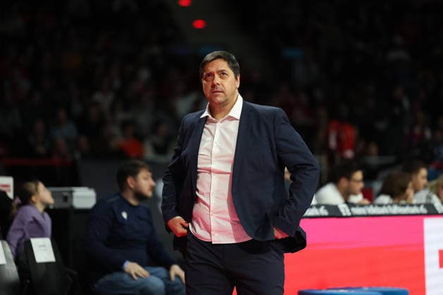 Sasa Filipovski (Fitness First Wuerzburg Baskets, Chef-Trainer), GER, FC Bayern Basketball vs. Fitness First Wuerzburg Baskets, Basketball, easycredit Basketball Bundesliga, 17. Spieltag, Saison 2025 2026, 25.01.2026, GER, FC Bayern Basketball vs. Fitness First Wuerzburg Baskets, Basketball, easycredit Basketball Bundesliga, 17. Spieltag, Saison 2025 2026, 25.01.2026 Muenchen Copyright: xEibner-Pressefoto JennixMaulx EP_JML