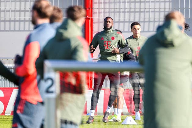 Dayot Upamecano (FC Bayern Muenchen, 02), GER, Abschlusstraining, FC Bayern Muenchen, Fussball, UEFA Champions League, Liga-Phase, 8. Spieltag, Saison 2025 2026, 27.01.2026, GER, Abschlusstraining, FC Bayern Muenchen, Fussball, UEFA Champions League, Liga-Phase, 8. Spieltag, Saison 2025 2026, 27.01.2026 Muenchen Copyright: xEibner-Pressefoto JennixMaulx EP_JML