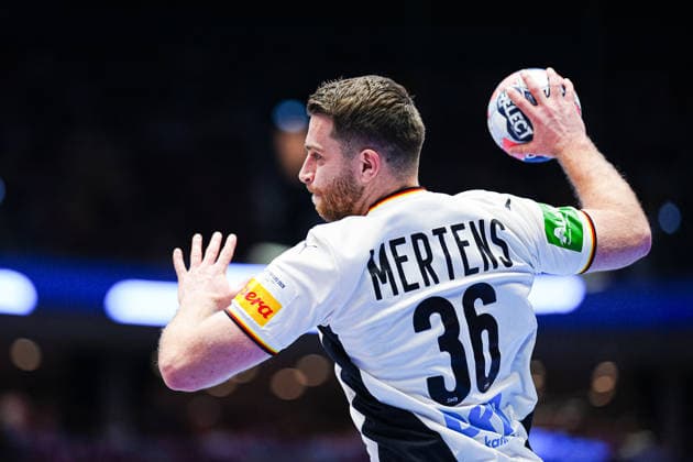 Wurf Tor Lukas Mertens (Deutschland, 36) DEN, Deutschland vs. Frankreich, Handball, EHF Europameisterschaft 2026, Hauptrunde, Spieltag 4, 28.01.2026 DEN, Deutschland vs. Frankreich, Handball, EHF Europameisterschaft 2026, Hauptrunde, Spieltag 4, 28.01.2026 Herning Copyright: xEibner-Pressefoto MarcelxvonxFehrnx EP_MFN
