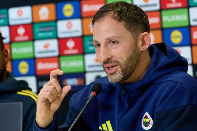 Fenerbahce press conference, PK, Pressekonferenz FCSB v Fenerbahce, UEFA Europa League, Fotball, Phase MD8, Bucharest, Romania Bucharest, Romania. 28th Jan, 2026: Domenico Tedesco, Fenerbahce SK football team coach, holds a press conference one day ahead of the UEFA Europa League, league phase, matchday 8, football match between FCSB and Fenerbahce SK, at the National Arena Stadium in Bucharest. Bucharest Romania Copyright: xLucianxAlecux
