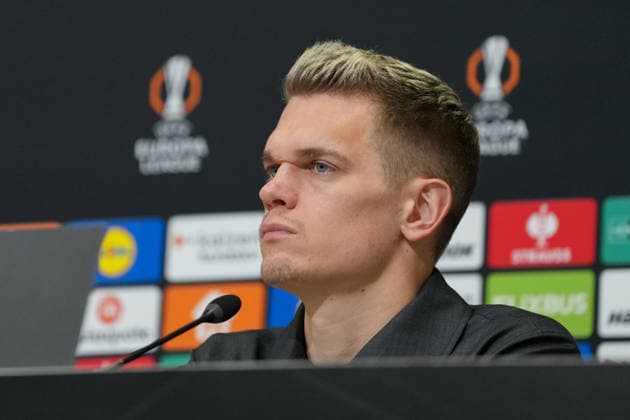 Matthias Ginter (SC Freiburg, 28) , Frankreich, Fussball, UEFA Europa League, 8.Spieltag, Ligaphase, 2025 2026, OSC Lille vs. SC Freiburg, 28.01.2026, Pressekonferenz des SC Freiburg vor dem letzten Europa League Spiel in der Ligaphase, Pressegespräch, Stade Pierre-Mauroy, Lille, Frankreich, Pressekonferenz des SC Freiburg vor dem letzten Europa League Spiel in der Ligaphase, Pressegespräch Lille Stade Pierre-Mauroy DÃ partements Nord, Hauts-de-Fra Frankreich Copyright: xArnexAmbergx