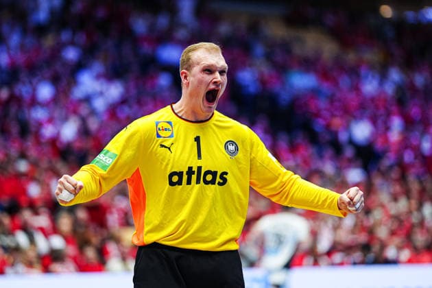 Jubel nach Parade David Spaeth (Deutschland, 01) DEN, Deutschland vs. Frankreich, Handball, EHF Europameisterschaft 2026, Hauptrunde, Spieltag 4, 28.01.2026 DEN, Deutschland vs. Frankreich, Handball, EHF Europameisterschaft 2026, Hauptrunde, Spieltag 4, 28.01.2026 Herning Copyright: xEibner-Pressefoto MarcelxvonxFehrnx EP_MFN