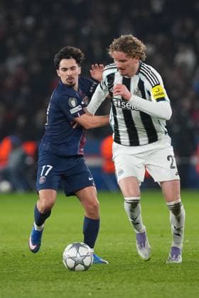 Nick Woltemade of Newcastle takes on Vitinha of PSG Paris Saint-Germain v Newcastle United, UEFA Champions League, Group Stage, Football, Parc des Princes, Paris, France - 28 Jan 2026Paris Parc des Princes France EDITORIAL USE ONLY No use with unauthorised audio, video, data, fixture lists, club league logos or live services. Online in-match use limited to 120 images, no video emulation. No use in betting, games or single club league player publications. Copyright: xDavexWinter Shutterstockx 16429499bc