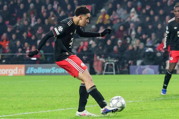 Jamal Musiala (FC Bayern Muenchen) erzielt mit diesem Schuss das Tor zum 0:1, UEFA Champions League 2025 26 League Phase MD8, PSV Eindhoven v FC Bayern München, PSV Stadion am 28. January 2026 in Eindhoven, Niederlande. (Foto von Marco Steinbrenner DeFodi Images) Jamal Musiala (FC Bayern Muenchen) scores the goal to make it 0-1 with this shot, UEFA Champions League 2025 26 League Phase MD8, PSV Eindhoven v FC Bayern München, PSV Stadion, January 28, 2026 in Eindhoven, Netherlands. (Photo by Marco Steinbrenner DeFodi Images) -
