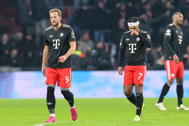 Harry Kane (FC Bayern Muenchen) und Serge Gnabry (FC Bayern Muenchen) schauen enttaeuscht, UEFA Champions League 2025 26 League Phase MD8, PSV Eindhoven v FC Bayern München, PSV Stadion am 28. January 2026 in Eindhoven, Niederlande. (Foto von Marco Steinbrenner DeFodi Images) Harry Kane (FC Bayern Muenchen) und Serge Gnabry (FC Bayern Muenchen) look dejected, UEFA Champions League 2025 26 League Phase MD8, PSV Eindhoven v FC Bayern München, PSV Stadion, January 28, 2026 in Eindhoven, Netherlands. (Photo by Marco Steinbrenner DeFodi Images) -