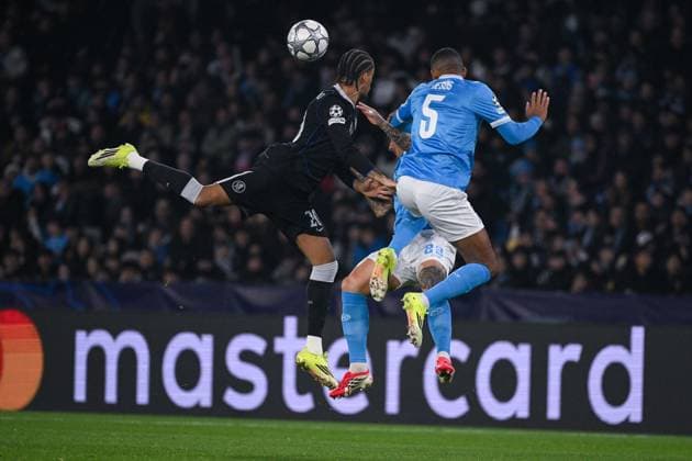 Joao Pedro of Chelsea Football Club and Juan Jesus of Napoli jump to win a header Napoli v Chelsea, UEFA Champions League, Group Stage, Football, Diego Armando Maradona Stadium, Naples, Italy - 28 Jan 2026Naples Diego Armando Maradona Stadium Italy EDITORIAL USE ONLY No use with unauthorised audio, video, data, fixture lists, club league logos or live services. Online in-match use limited to 120 images, no video emulation. No use in betting, games or single club league player publications. Copyright: xGiuseppexFama Shutterstockx 16429500cz