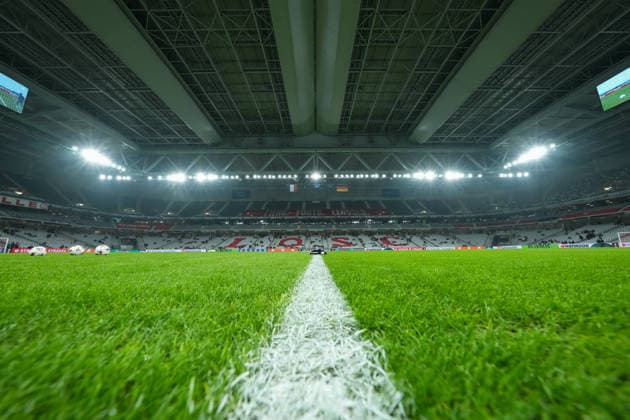 Stadionpanorama, Weitwinkel, Tribünen, Sitzplätze, Stehplätze , Frankreich, Fussball, UEFA Europa League, 8.Spieltag, Ligaphase, 2025 2026, OSC Lille vs. SC Freiburg, 29.01.2026, Stade Pierre-Mauroy, Lille, Frankreich Lille Stade Pierre-Mauroy DÃ partements Nord, Hauts-de-Fra Frankreich Copyright: xArnexAmbergx