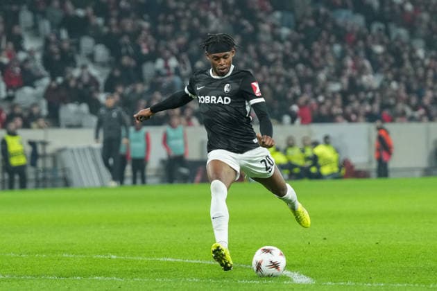 Junior Adamu (SC Freiburg, 20) Torchance , Frankreich, Fussball, UEFA Europa League, 8.Spieltag, Ligaphase, 2025 2026, OSC Lille vs. SC Freiburg, 29.01.2026, Stade Pierre-Mauroy, Lille, Frankreich Lille Stade Pierre-Mauroy DÃ partements Nord, Hauts-de-Fra Frankreich Copyright: xArnexAmbergx