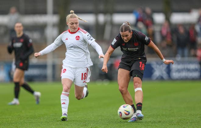 GER, Leverkusen, Bayer Leverkusen vs 1. FC Nürnberg, Google Pixel Frauen Bundesliga, Fussball, DFB, Spielzeit 2025 2026, Ulrich-Haberland-Stadion, 16. Spieltag im Bild v.l.: Franziska Mai (1. FC Nürnberg Frauen 18), Julia Mickenhagen (Bayer Leverkusen 18) DFB DFL REGULATIONS PROHIBIT ANY USE OF PHOTOGRAPHS AS IMAGE SEQUENCES AND OR QUASI-VIDEO, 31.01.2026 Copyright: HMBxMedia HendrikxHamelau