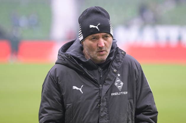Co-Trainer Oliver Neuville (Borussia Moenchengladbach), SV Werder Bremen - Borussia Moenchengladbach, Fussball, Bundesliga, DFL, 31.01.2026 DFB regulations prohibit any use of photographs as image sequences and or quasi-video Bremen Bremen Deutschland