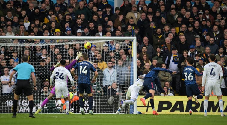 Martin Zubimendi of Arsenal scores the opeing goal 0-1 past Goalkeeper Karl Darlow of Leeds United Leeds United v Arsenal, Premier League, Football, Elland Road, Leeds, UK - 31 Jan 2026Leeds Elland Road United Kingdom EDITORIAL USE ONLY No use with unauthorised audio, video, data, fixture lists, club league logos or live services. Online in-match use limited to 120 images, no video emulation. No use in betting, games or single club league player publications. Copyright: xGreigxCowie Shutterstockx 16496741ac