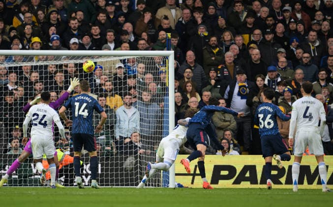 Martin Zubimendi of Arsenal scores the opeing goal 0-1 past Goalkeeper Karl Darlow of Leeds United Leeds United v Arsenal, Premier League, Football, Elland Road, Leeds, UK - 31 Jan 2026Leeds Elland Road United Kingdom EDITORIAL USE ONLY No use with unauthorised audio, video, data, fixture lists, club league logos or live services. Online in-match use limited to 120 images, no video emulation. No use in betting, games or single club league player publications. Copyright: xGreigxCowie Shutterstockx 16496741ad