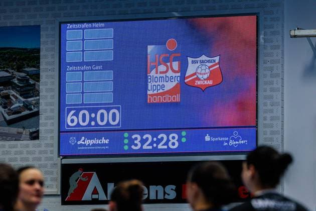 Endstand auf der Anzeigetafel in der Sporthalle Ulmenallee GER, HSG Blomberg-Lippe vs. BSV Sachsen Zwickau, Handball, 1. Bundesliga Frauen, 15. Spieltag, 31.01.2026 GER, HSG Blomberg-Lippe vs. BSV Sachsen Zwickau, Handball, 1. Bundesliga Frauen, 15. Spieltag, 31.01.2026 Blomberg Copyright: xEibner-Pressefoto JanxRollingerx EP_JSK