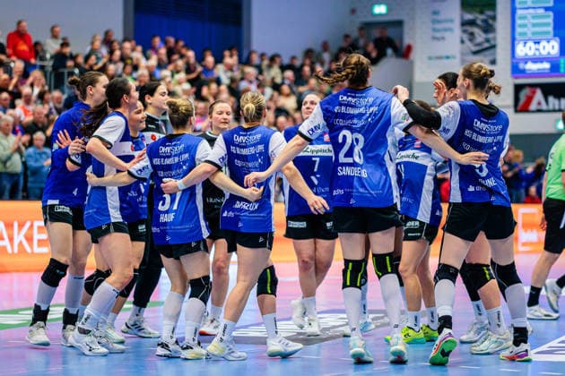 Die Mannschaft von HSG Blomberg-Lippe jubelt freut sich nach 32:28 Sieg GER, HSG Blomberg-Lippe vs. BSV Sachsen Zwickau, Handball, 1. Bundesliga Frauen, 15. Spieltag, 31.01.2026 GER, HSG Blomberg-Lippe vs. BSV Sachsen Zwickau, Handball, 1. Bundesliga Frauen, 15. Spieltag, 31.01.2026 Blomberg Copyright: xEibner-Pressefoto JanxRollingerx EP_JSK