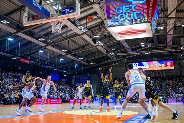 Stef, Smith (Guard, MHP Riesen Ludwigsburg, 3), Alex, Herrera (Center, Science City Jena, 41), Julis, Baumer (Guard, MHP Riesen Ludwigsburg, 37), Elijah, Hughes (Forward, MHP Riesen Ludwigsburg, 7), Keith, Braxton (Forward, Science City Jena, 13) GER, Science City Jena gegen MHP Riesen Ludwigsburg, easyCredit Basketball Bundesliga, 18.Spieltag, Saison 2025 2026, 31.01.2026 GER, Science City Jena gegen MHP Riesen Ludwigsburg, easyCredit Basketball Bundesliga, 18.Spieltag, Saison 2025 2026, 31.01.2026 Jena Copyright: xEibner-Pressefoto MartinxHerbstx EP_MHT