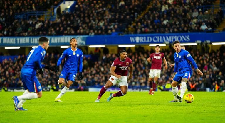 Adama Traore of West Ham United Chelsea v West Ham United, Premier League, Football, Stamford Bridge, London, UK - 31 Jan 2026London Stamford Bridge United Kingdom EDITORIAL USE ONLY No use with unauthorised audio, video, data, fixture lists, club league logos or live services. Online in-match use limited to 120 images, no video emulation. No use in betting, games or single club league player publications. Copyright: xJavierxGarcia Shutterstockx 16496749an