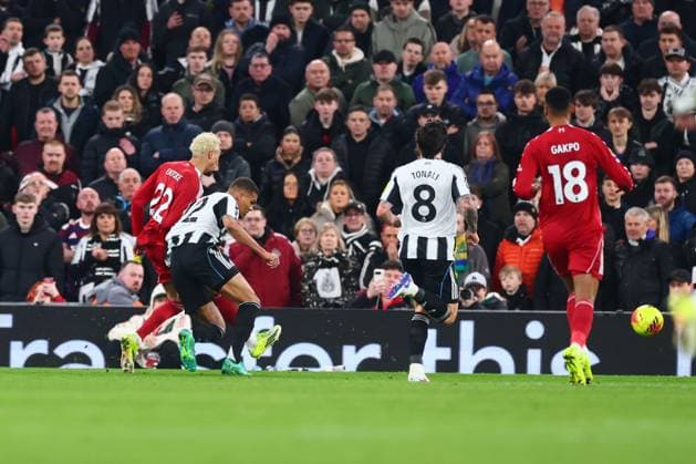 Hugo Ekitike of Liverpool scores to make it 2-1 Liverpool v Newcastle United, Premier League, Football, Anfield, Liverpool, UK - 31 Jan 2026Liverpool Anfield United Kingdom EDITORIAL USE ONLY No use with unauthorised audio, video, data, fixture lists, club league logos or live services. Online in-match use limited to 120 images, no video emulation. No use in betting, games or single club league player publications. Copyright: xPaulxCurrie Shutterstockx 16496754au