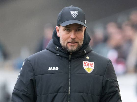 Sebastian Hoeness (VfB Stuttgart, Cheftrainer, Trainer) GER, VfB Stuttgart vs. SC Freiburg, Fussball, Herren, 1. Bundesliga, 20. Spieltag, Spielzeit 2025 2026, 01.02.2026, DFL DFB REGULATIONS PROHIBIT ANY USE OF PHOTOGRAPHS AS IMAGE SEQUENCES AND OR QUASI-VIDEO, GER, VfB Stuttgart vs. SC Freiburg, Fussball, Herren, 1. Bundesliga, 20. Spieltag, Spielzeit 2025 2026, 01.02.2026 Stuttgart Copyright: xEibner-Pressefoto WolfgangxFrankx EP_WFK